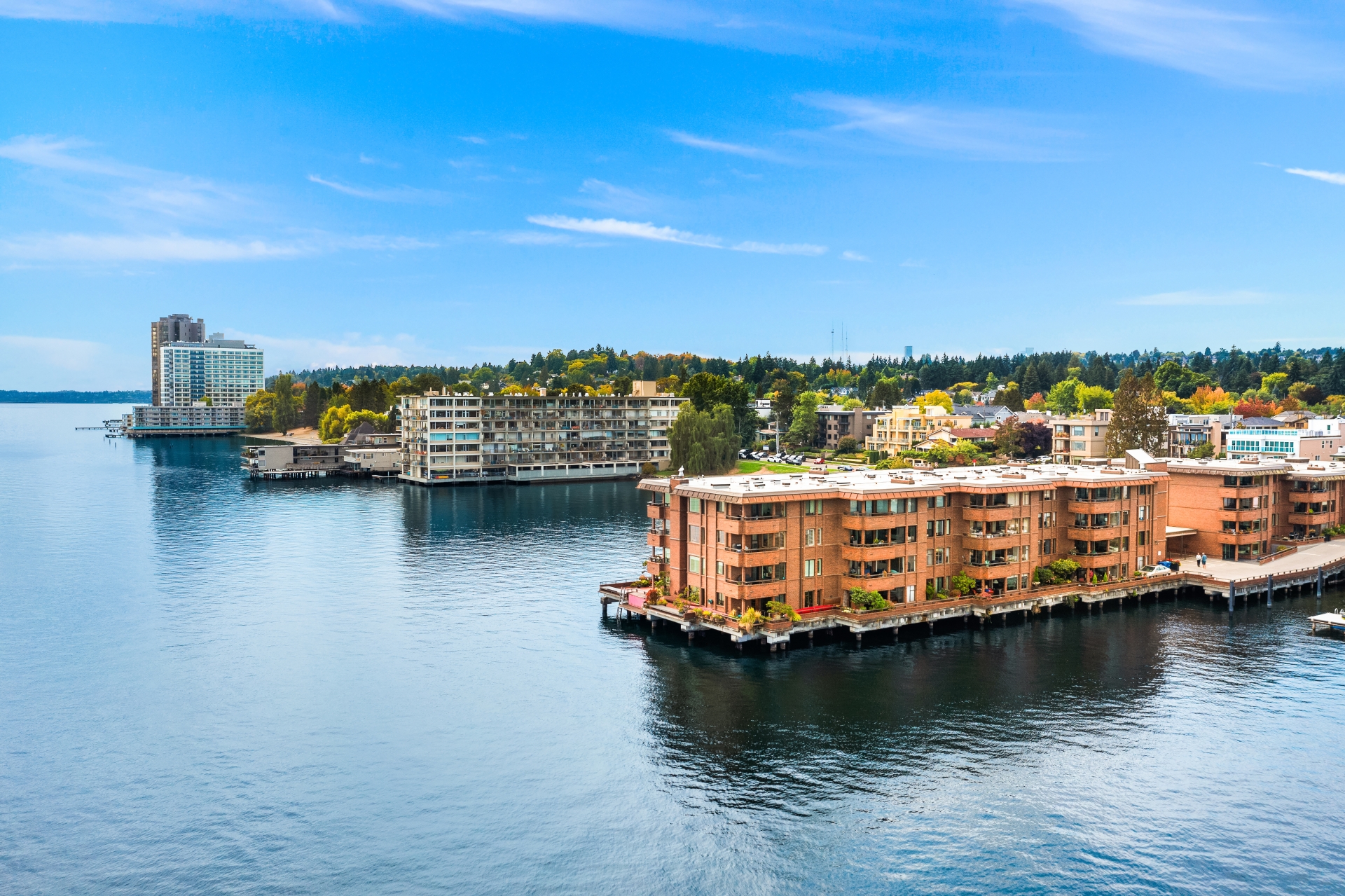 The Lake House Condos For Sale at The Lake House in Seattle, WA Wicklund